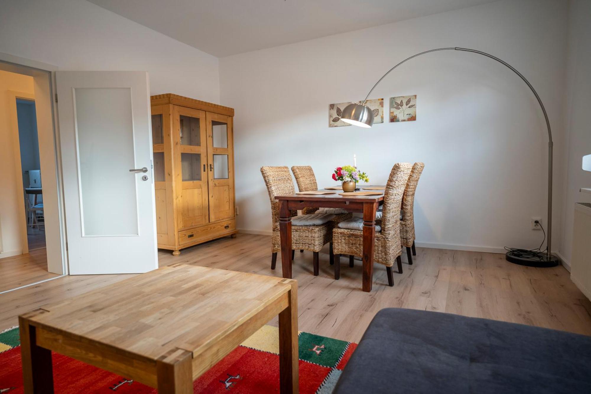 Апартаменты Haus Unterm Mammutbaum - Elberadweg Магдебург Экстерьер фото